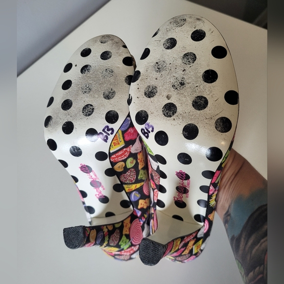 Vintage Betsey Johnson Candy Print Peep Toe Heels, VGUC, Size 7 - Picture 8 of 8